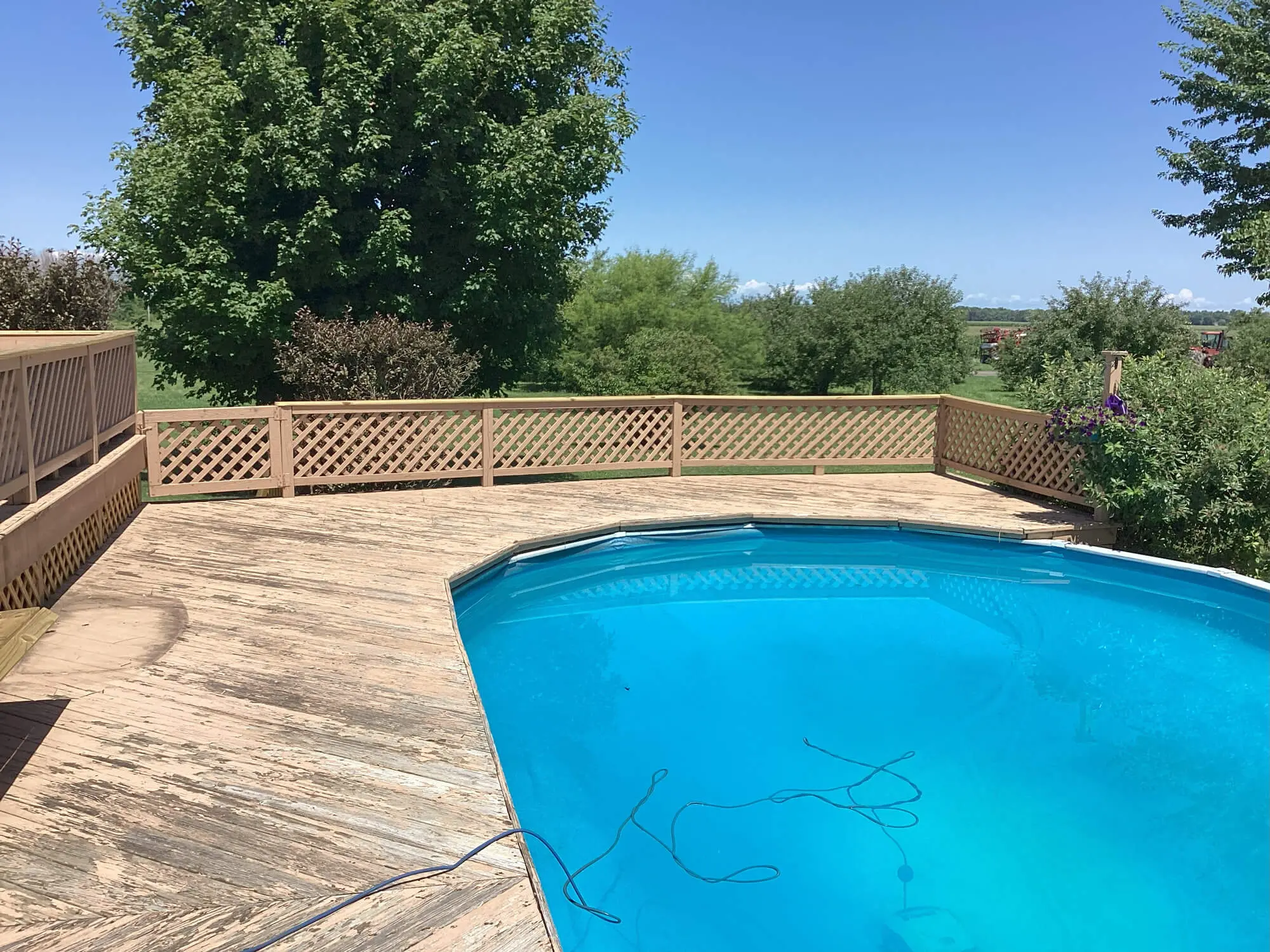 A beautiull view of swimming pool